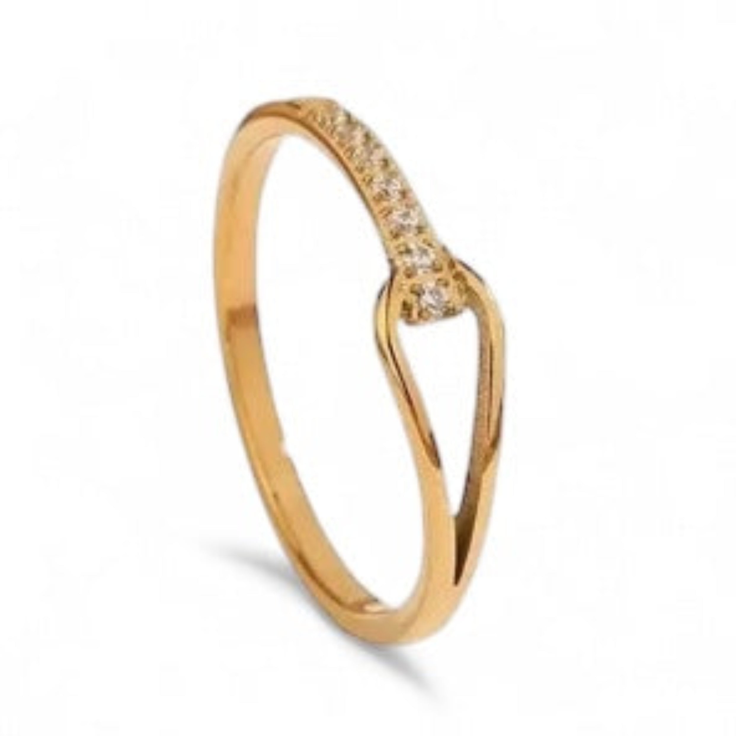 Tarnish-resistant gold statement ring for women