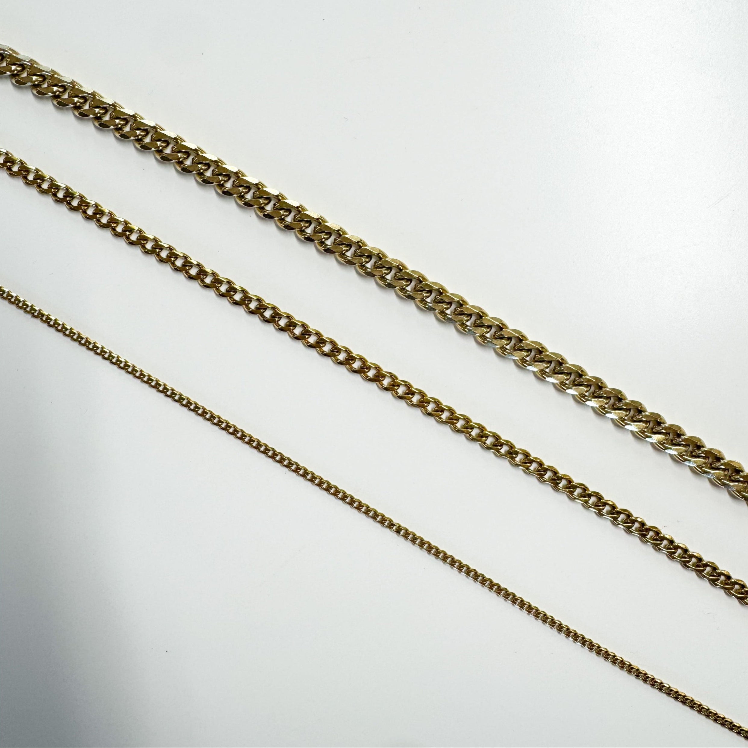 Necklace: Cuban Chain Jenny Be Free