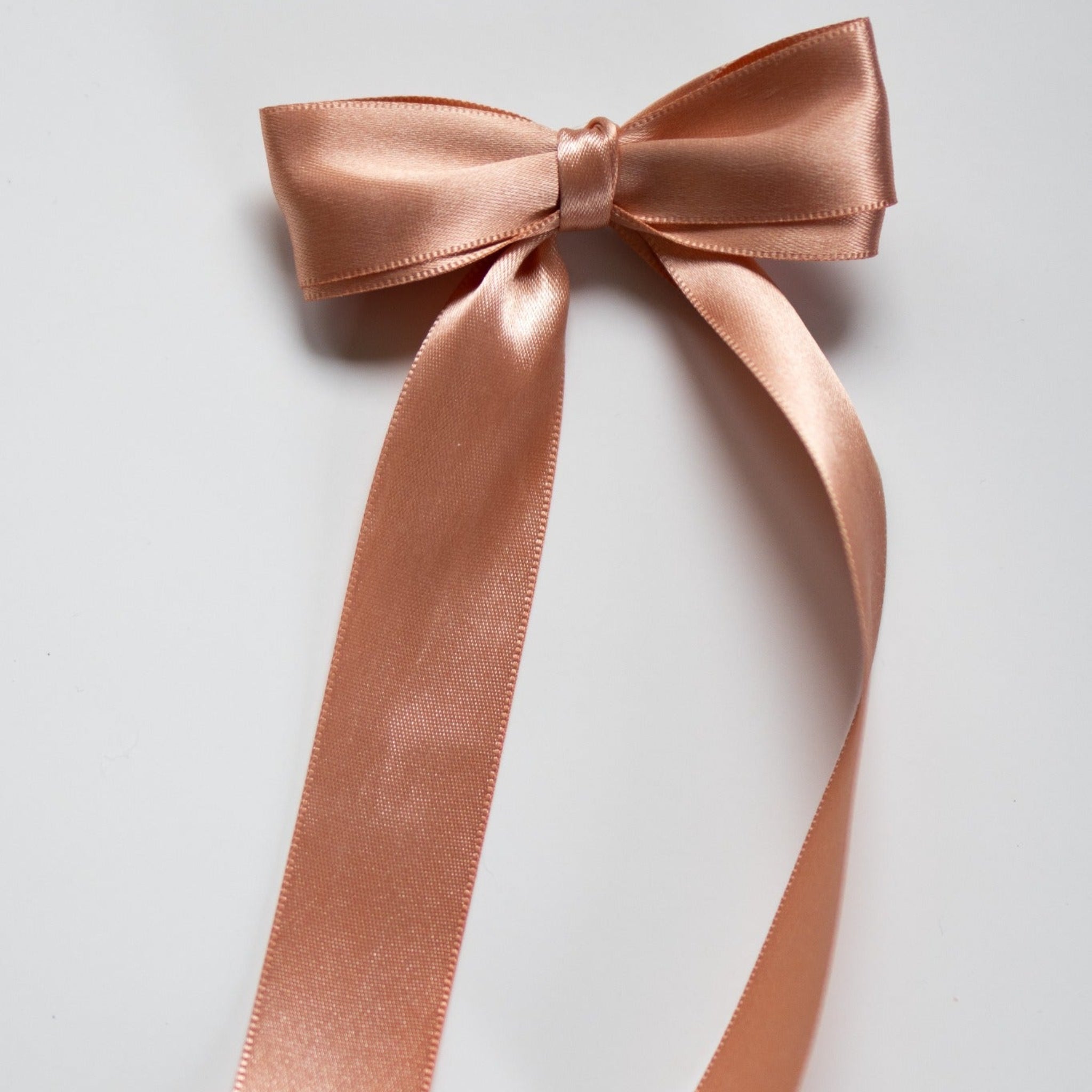peach medium bow