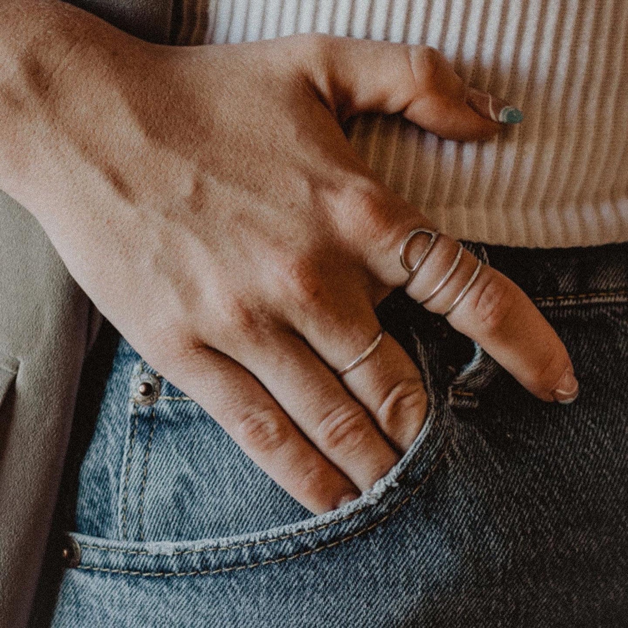 dainty silver feminine ring billie