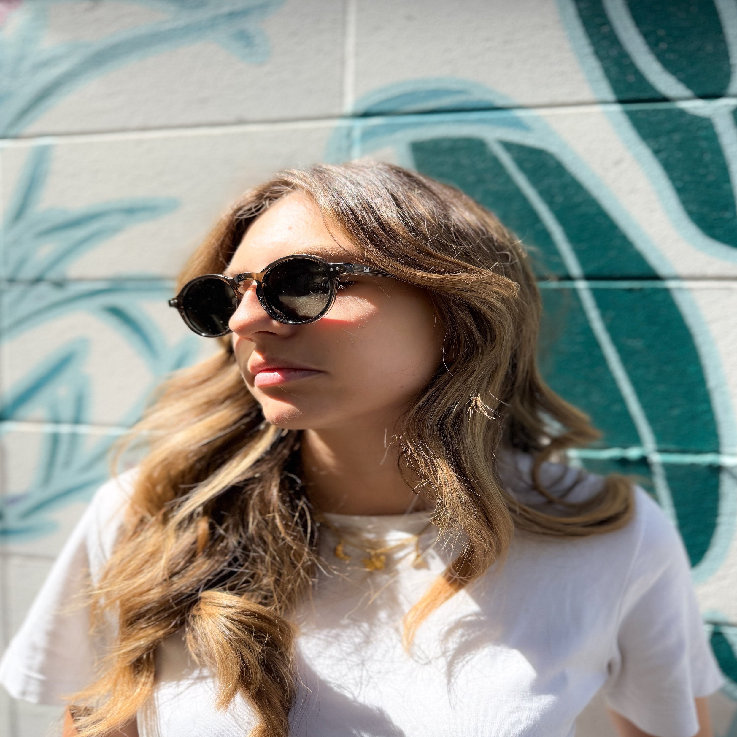 Sunglasses: Olive Jenny Be Free