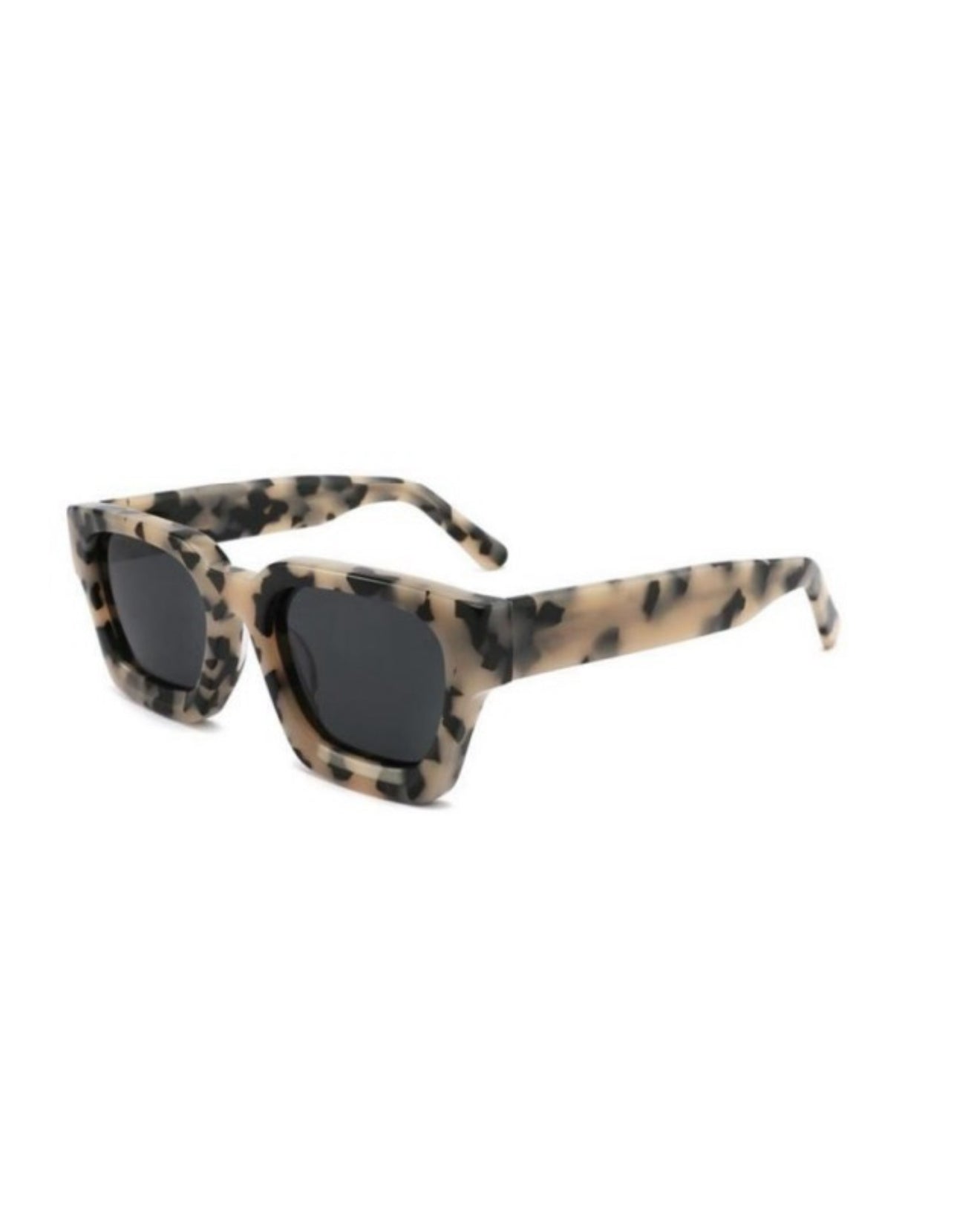 Sunglasses: Blonde Tortoise Jenny Be Free