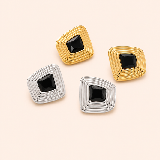 Earrings: Miranda Vintage Jenny Be Free