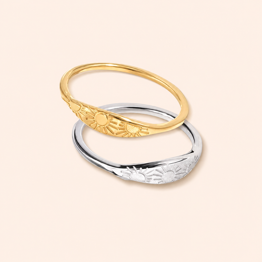 Ring: Sunshine Jenny Be Free