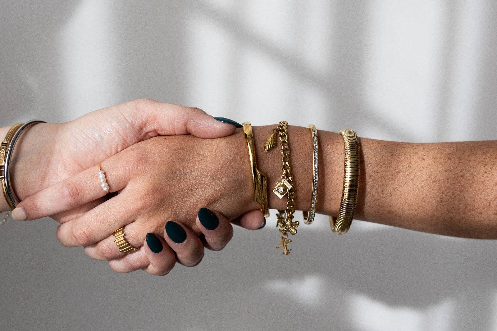 Travel Charms Jenny Be Free