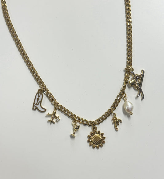 Necklace: Cuban Chain Jenny Be Free