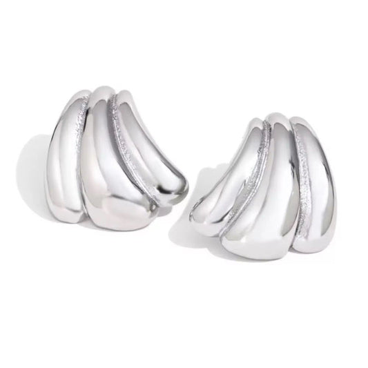 Vintage-inspired gold statement earrings