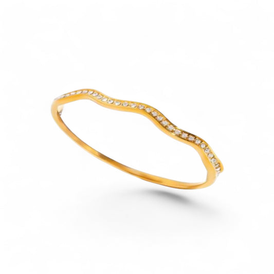 Gold stainless steel bracelet with sturdy clasp