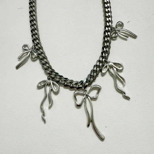 Necklace: Cuban Chain Jenny Be Free