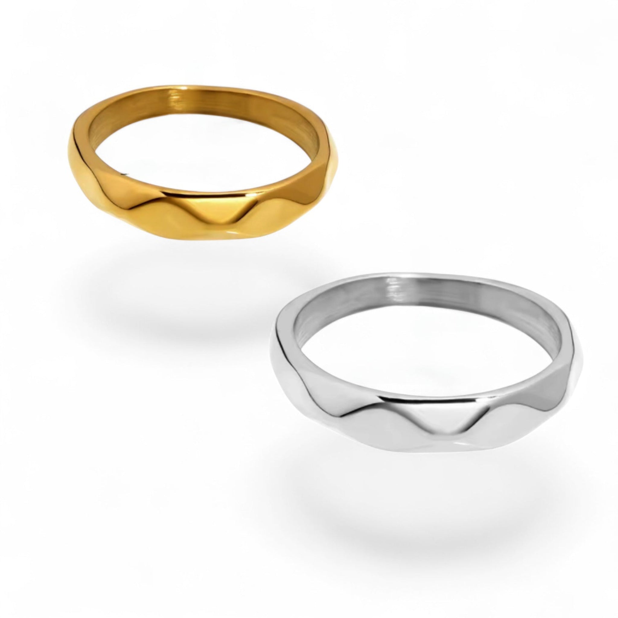 Ring: Carly Jenny Be Free