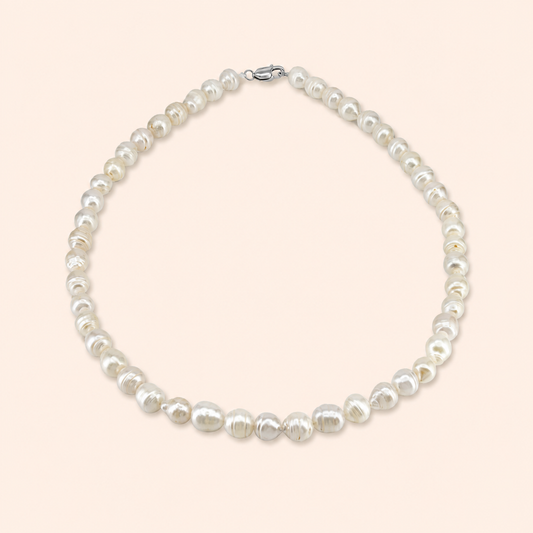 Miley freshwater pearl necklace with mixed 2mm, 3mm, 4mm and 8mm pearls