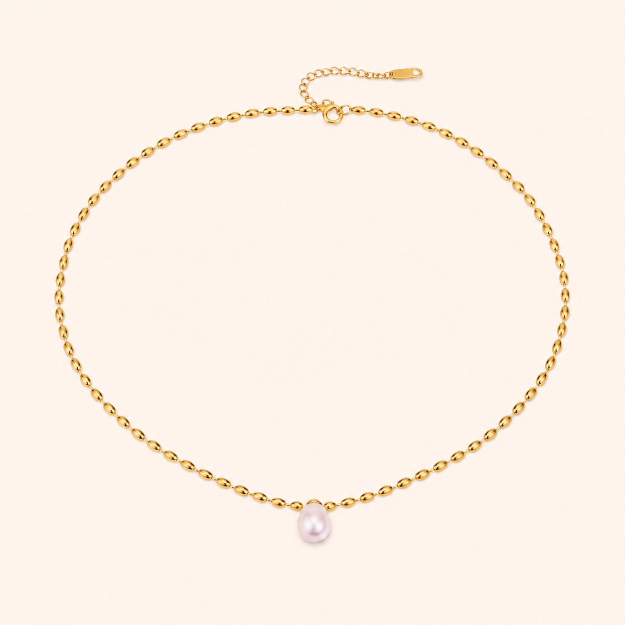 18K gold-plated necklace with a single luminous pearl pendant