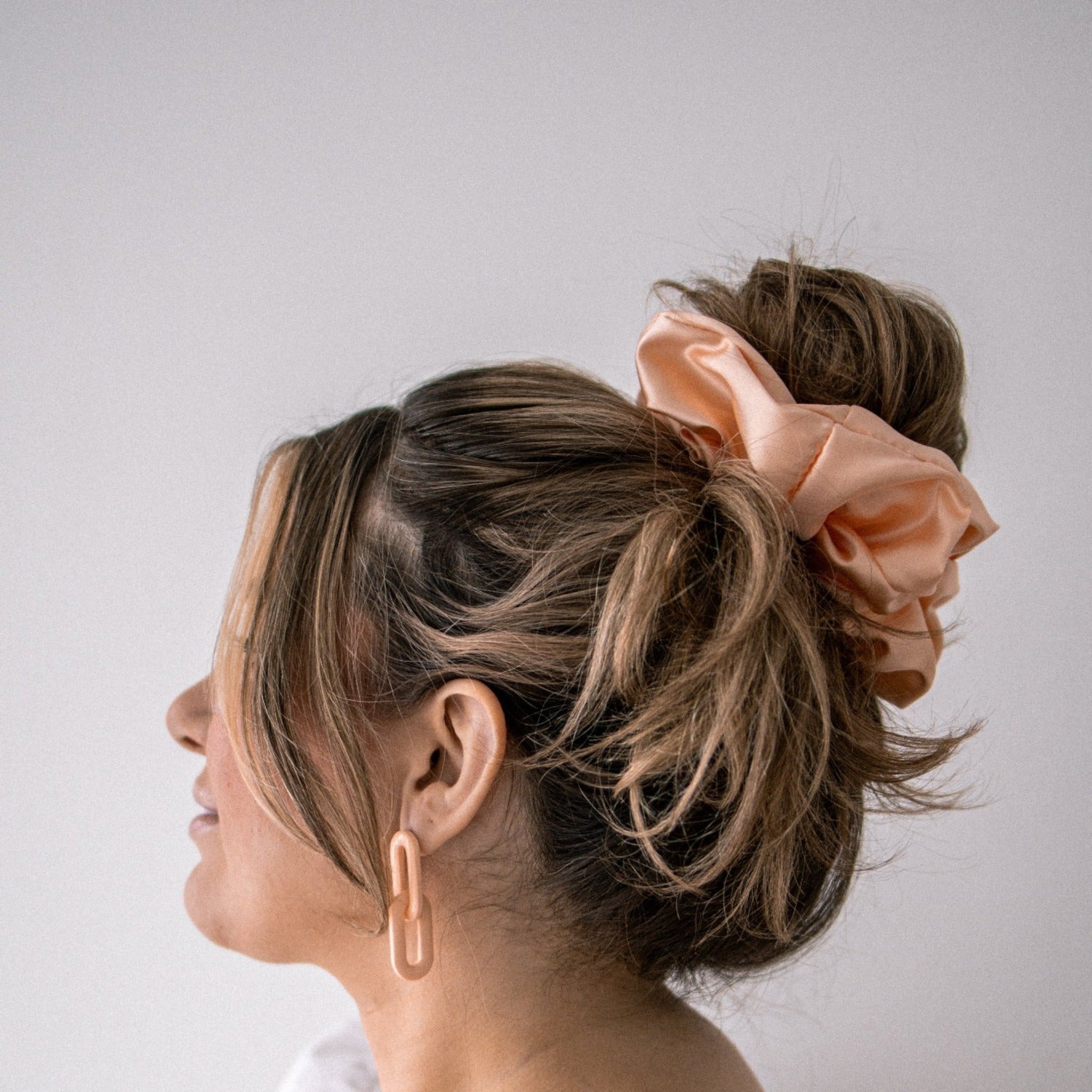 xl peach satin scrunchie 