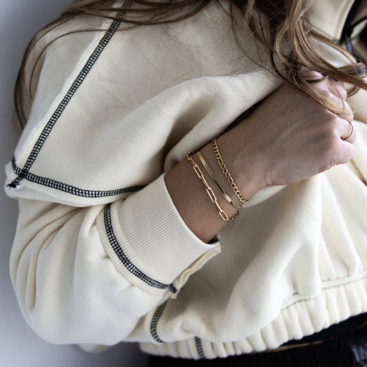 the paperclip bracelet